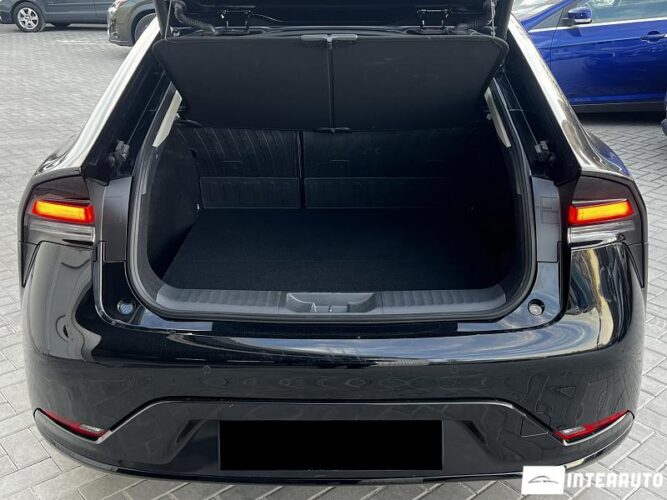 Toyota Prius 52 interauto-car