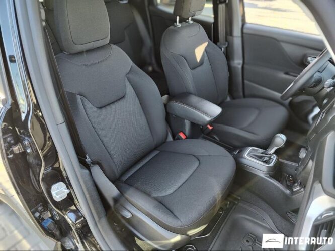 Jeep Renegade 39 interauto-car