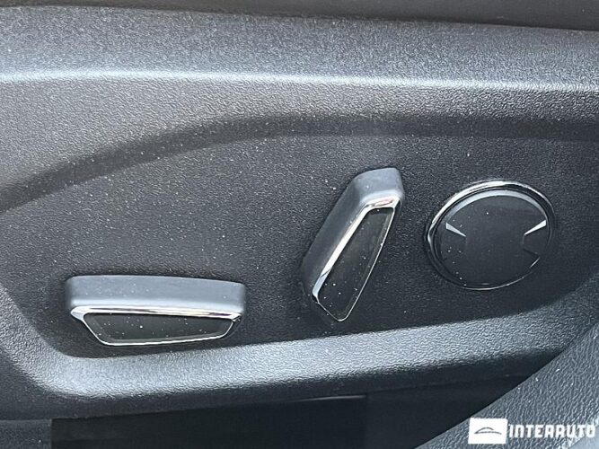 Ford Fusion 54 interauto-car