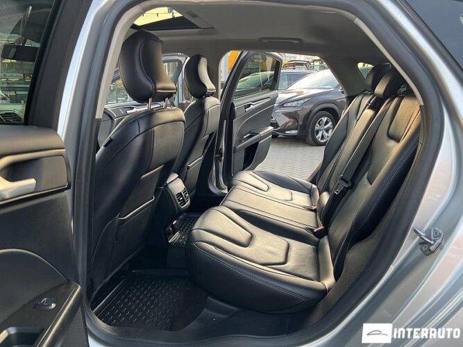 Ford Fusion 45 interauto-car