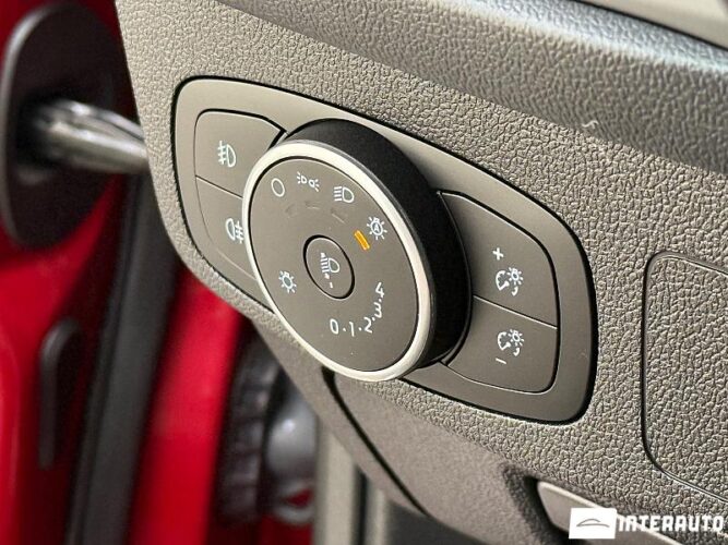 Ford Focus 45 interauto-car