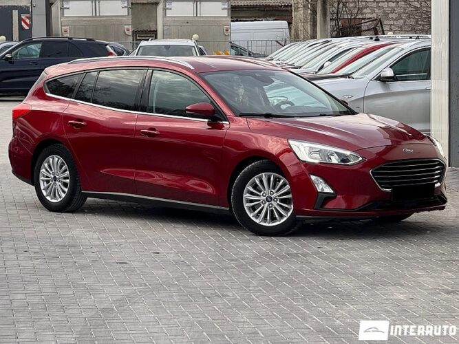 Ford Focus 32 interauto-car