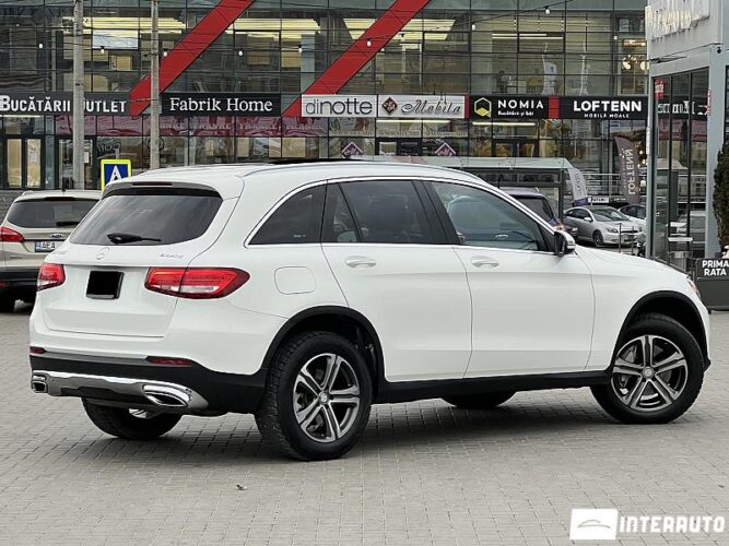 Mercedes GLC 300 39 interauto-car