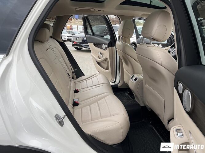 Mercedes GLC 300 50 interauto-car