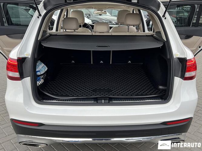 Mercedes GLC 300 61 interauto-car