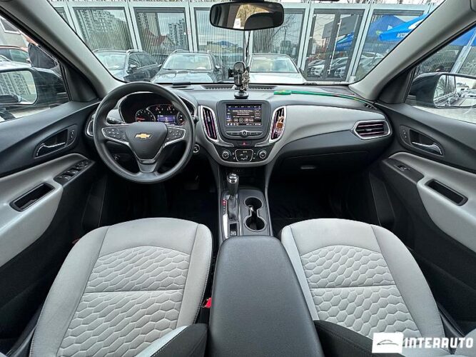 Chevrolet Equinox 41 interauto-car