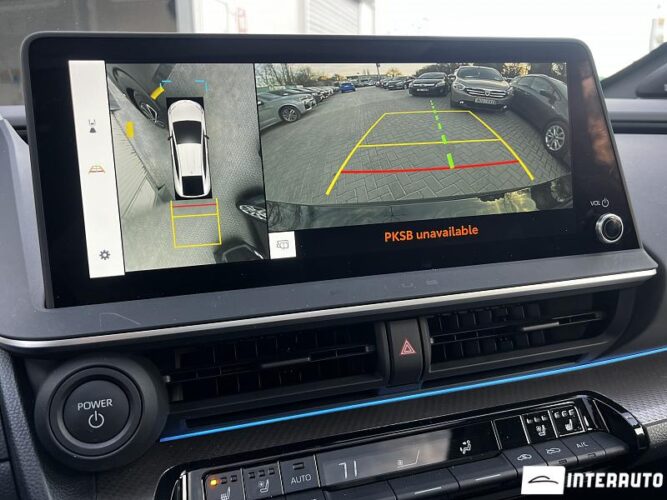 Toyota Prius 47 interauto-car