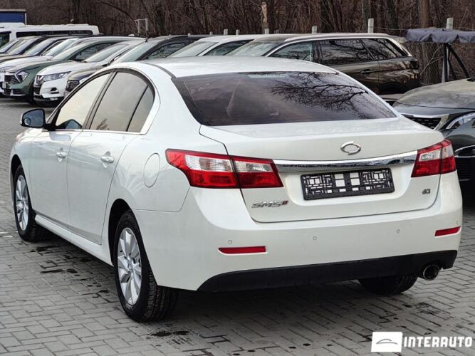 Renault Laguna 31 interauto-car