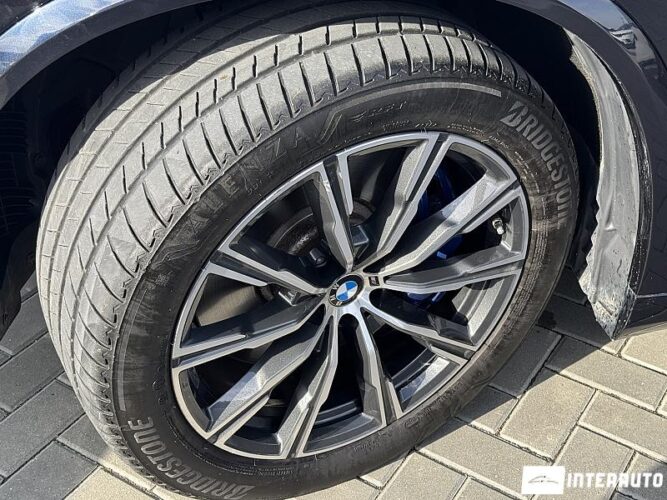 BMW X5 4.0i 56 interauto-car