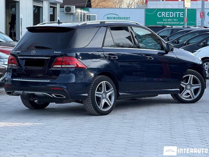 Mercedes GLE 350d 37 interauto-car