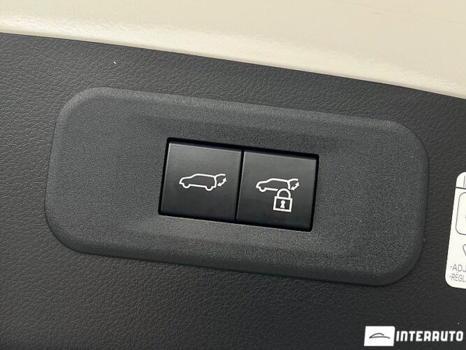 Lexus NX 250 47 interauto-car