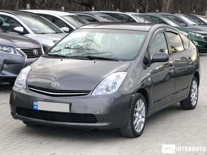 Toyota Prius 25 interauto-car
