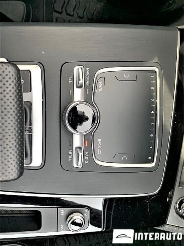 Audi Q5 52 interauto-car