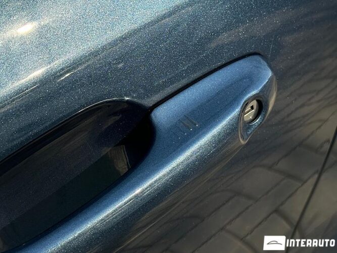 Ford Focus 34 interauto-car