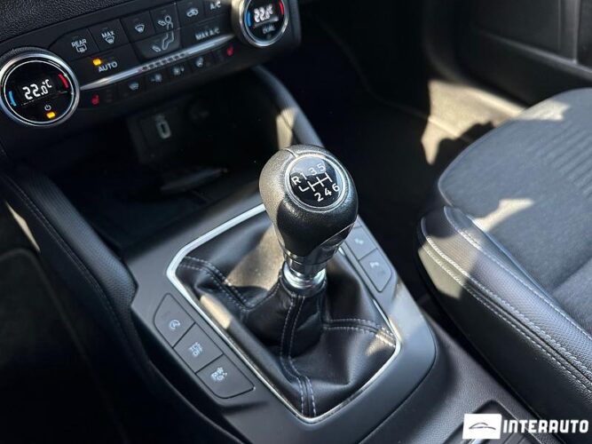 Ford Focus 45 interauto-car