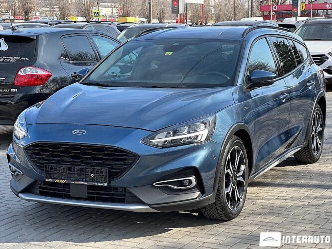Ford Focus 30 interauto-car