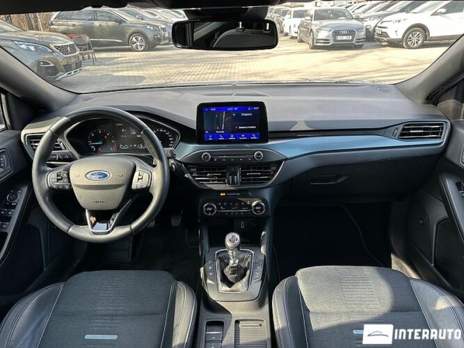 Ford Focus 40 interauto-car
