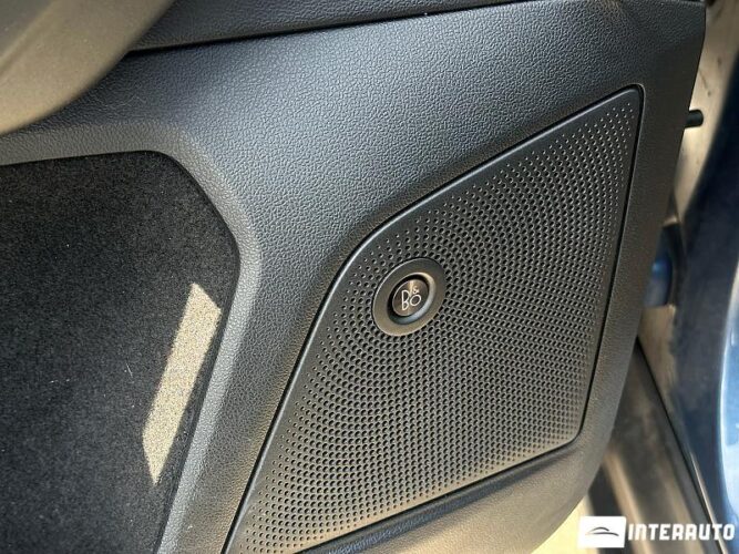 Ford Focus 38 interauto-car