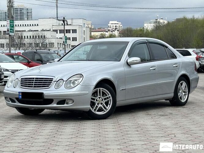 Mercedes E 220 30 interauto-car