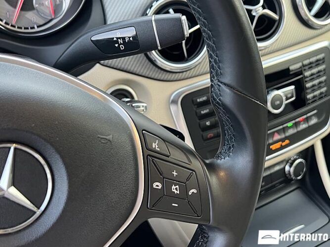 Mercedes GLA 220 41 interauto-car