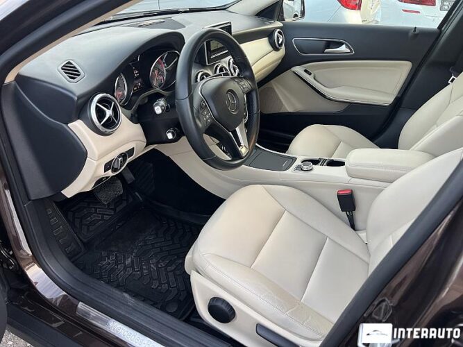 Mercedes GLA 220 35 interauto-car