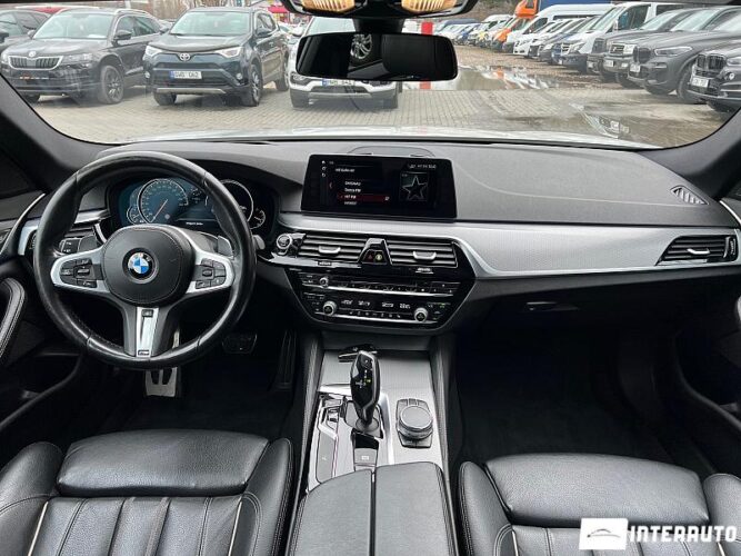 BMW 520 42 interauto-car