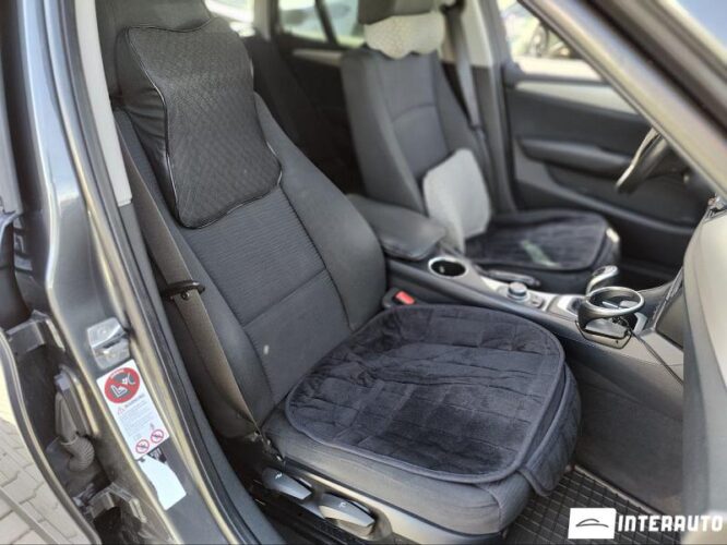 BMW X1 2.0D 35 interauto-car