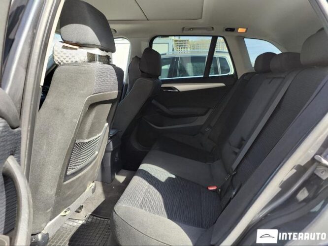 BMW X1 2.0D 37 interauto-car