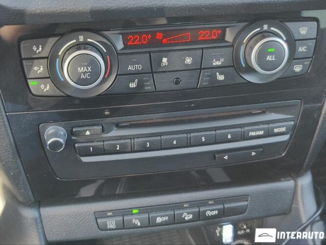 BMW X1 2.0D 41 interauto-car