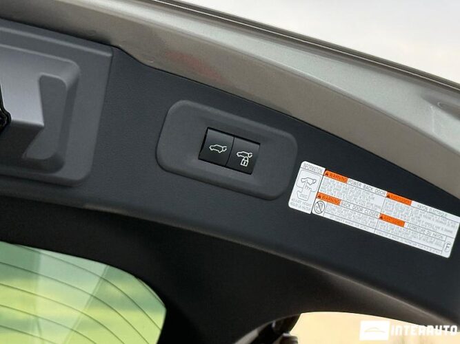 Lexus NX 200T 49 interauto-car