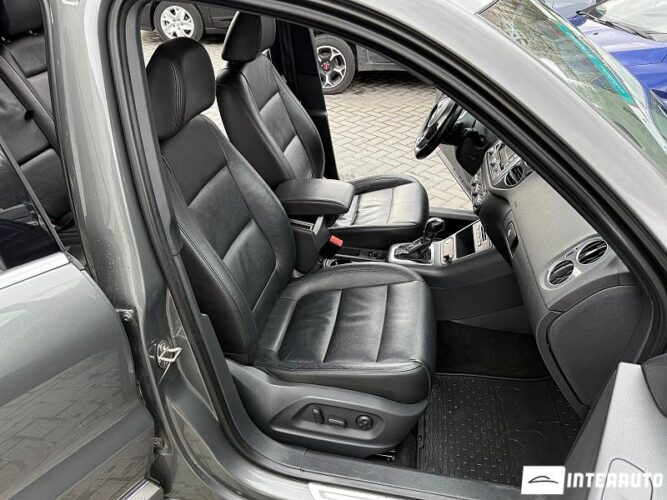 Volkswagen Tiguan 36 interauto-car