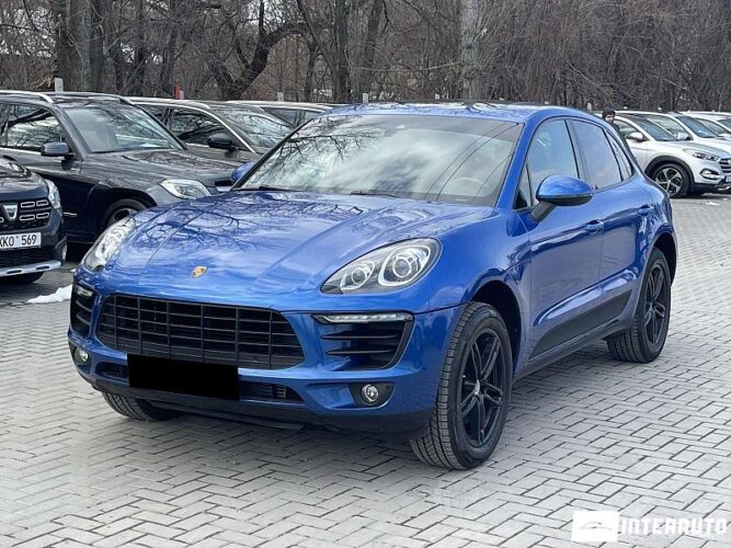 Porsche Macan 28 interauto-car