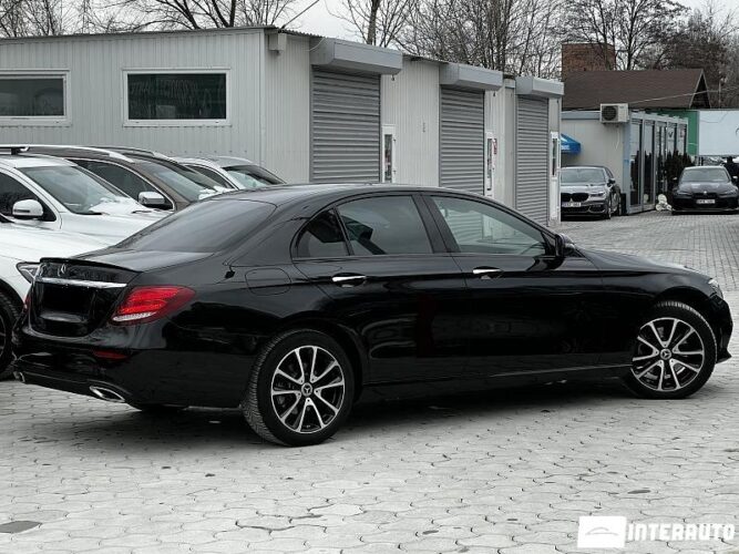 Mercedes E 200 35 interauto-car