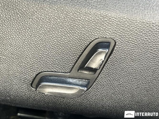 Mercedes E 200 40 interauto-car