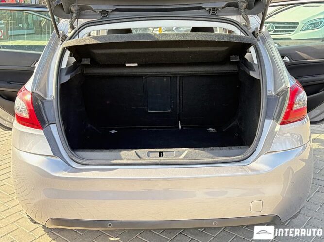 Peugeot 308 47 interauto-car