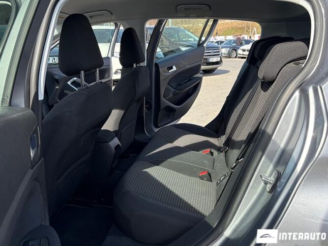 Peugeot 308 41 interauto-car