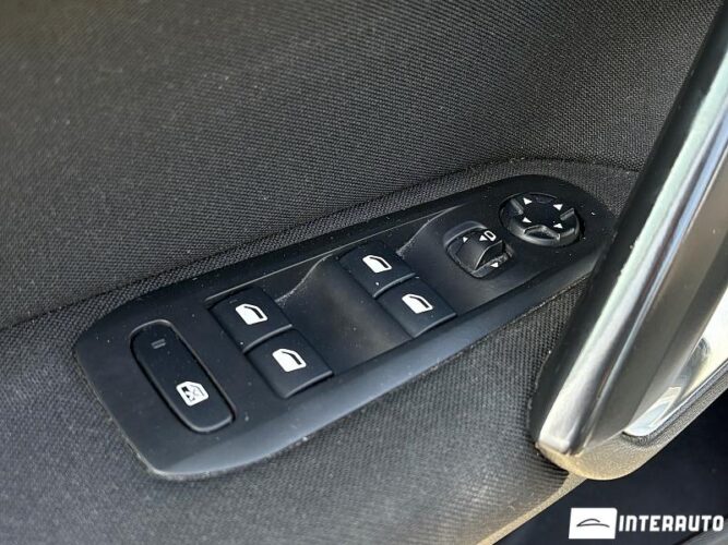 Peugeot 308 44 interauto-car