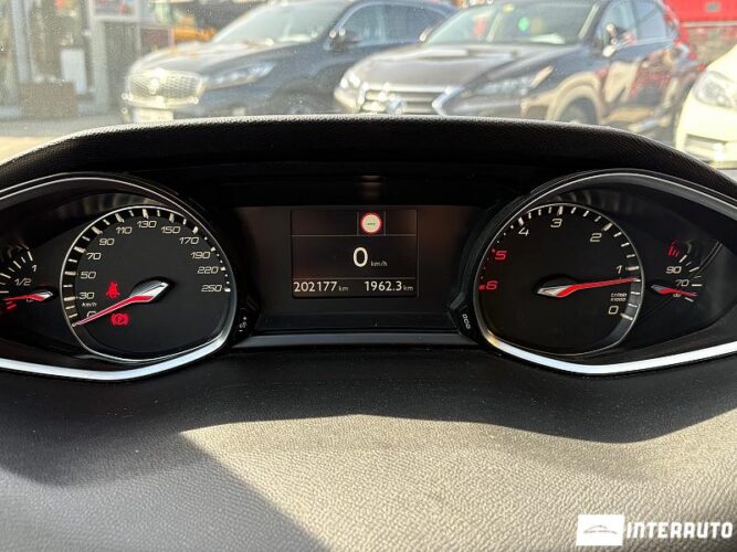 Peugeot 308 37 interauto-car