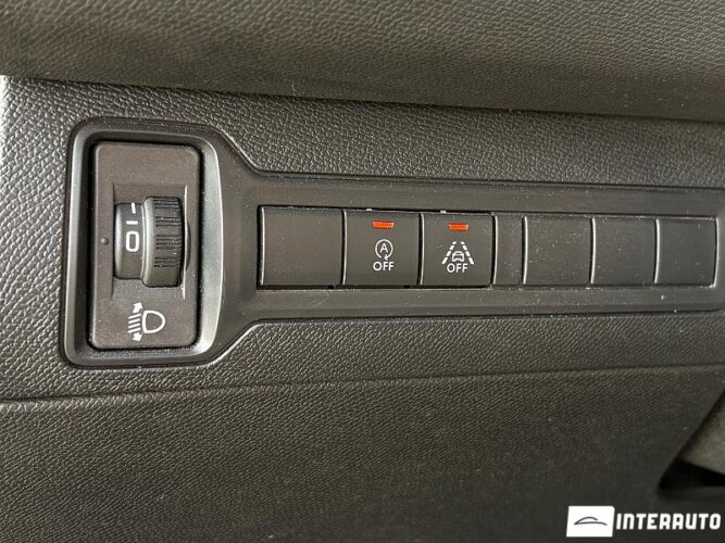 Peugeot 308 45 interauto-car