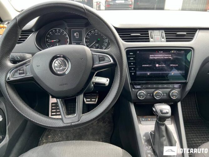 Skoda Octavia 32 interauto-car