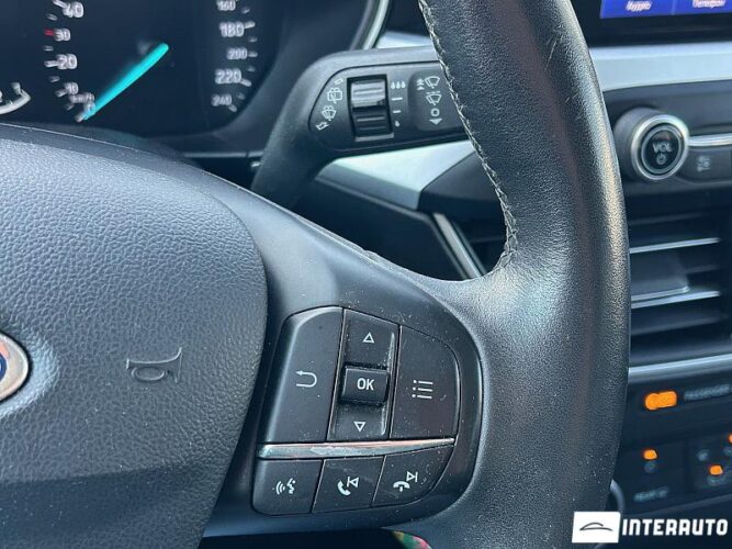 Ford Focus 39 interauto-car