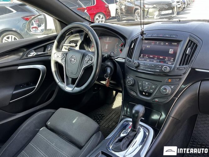 Opel Insignia 34 interauto-car
