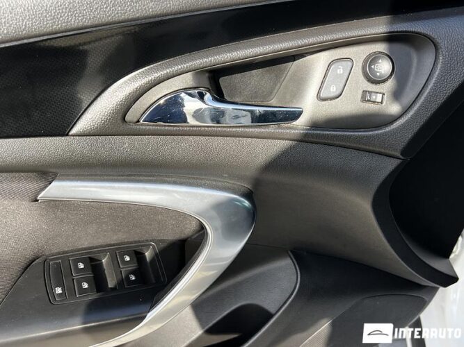 Opel Insignia 42 interauto-car