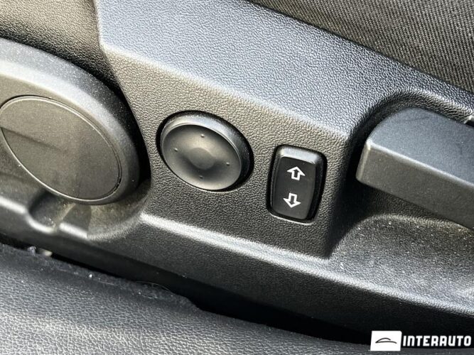 Opel Insignia 41 interauto-car