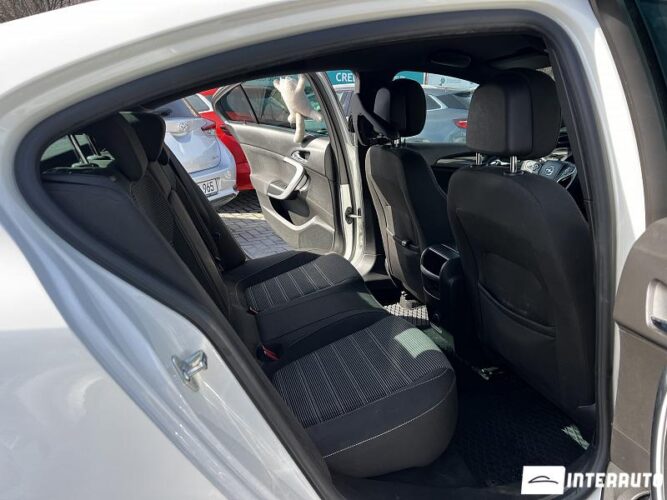 Opel Insignia 43 interauto-car