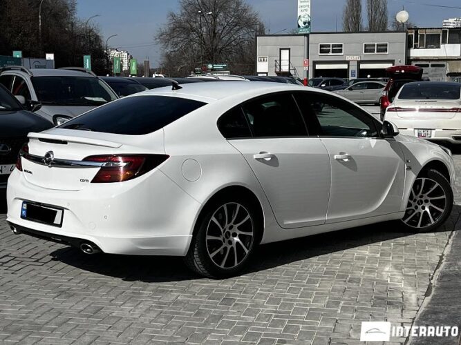 Opel Insignia 31 interauto-car