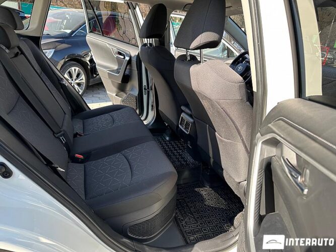 Toyota Rav-4 50 interauto-car