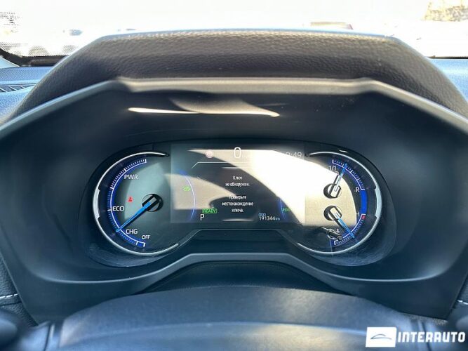 Toyota Rav-4 44 interauto-car