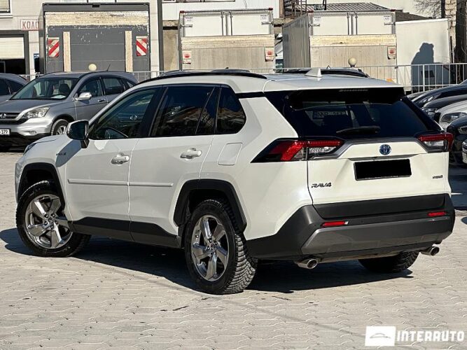 Toyota Rav-4 38 interauto-car