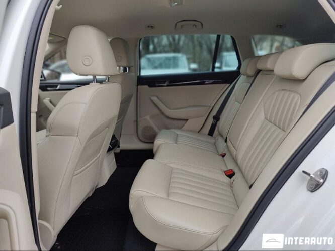 Skoda Superb 47 interauto-car